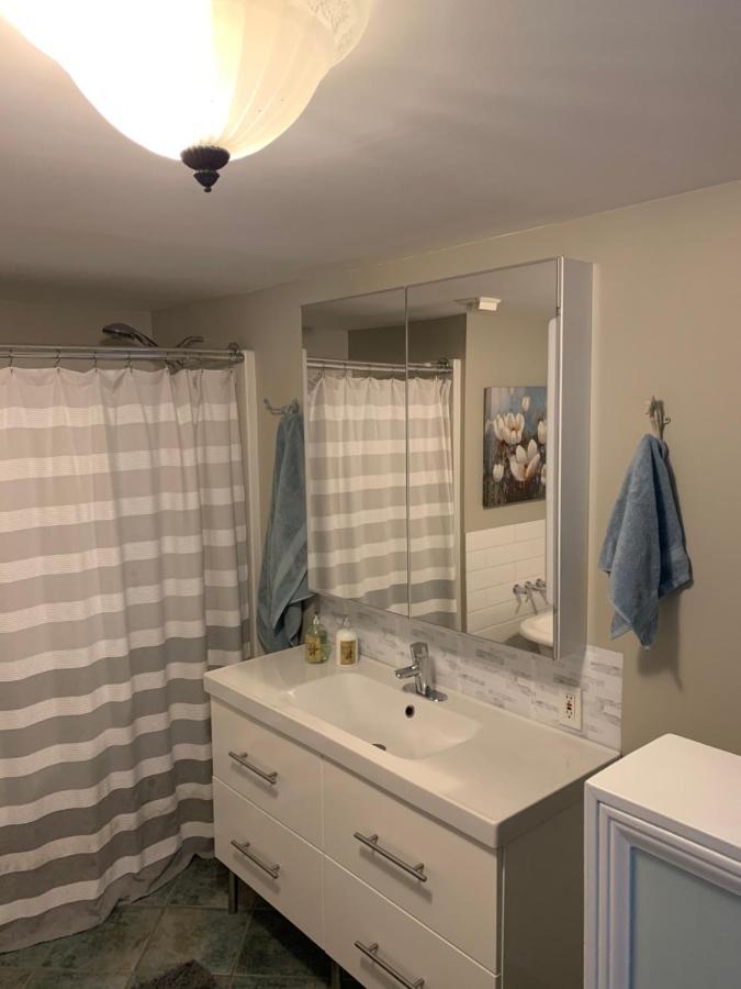 Great Slave Lakeside Bed & Breakfast Yellowknife Εξωτερικό φωτογραφία