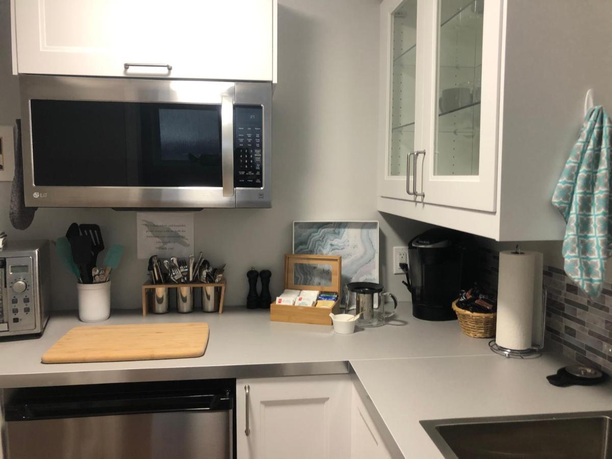 Great Slave Lakeside Bed & Breakfast Yellowknife Εξωτερικό φωτογραφία